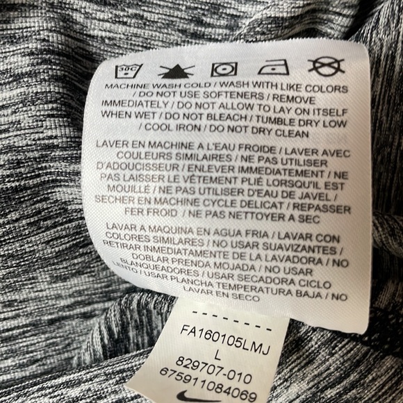 Womens Nike Dri Fit Training Top - Picture 3 of 4